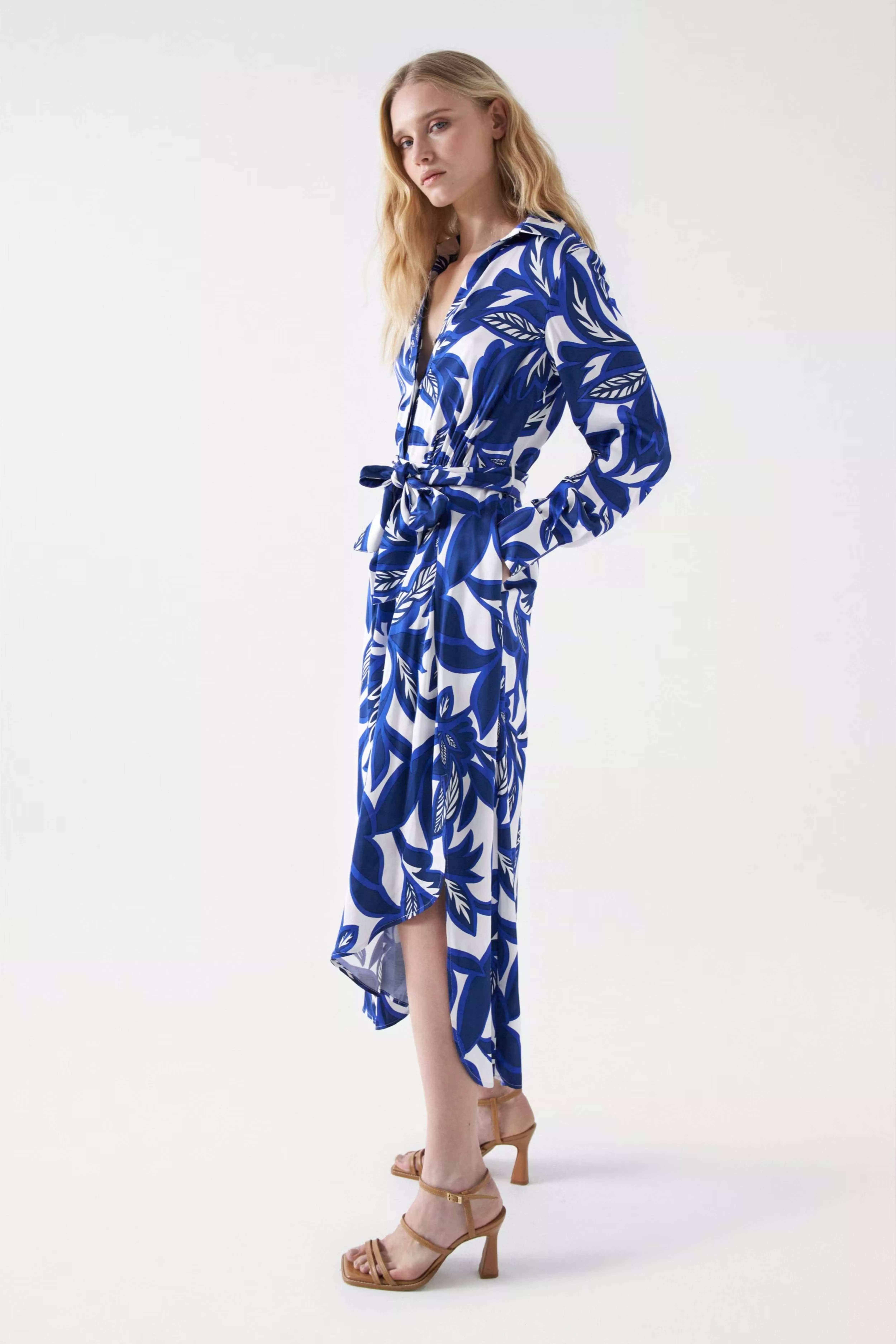 ROBE SATINÉE MIDI À IMPRIMÉ FLEURI