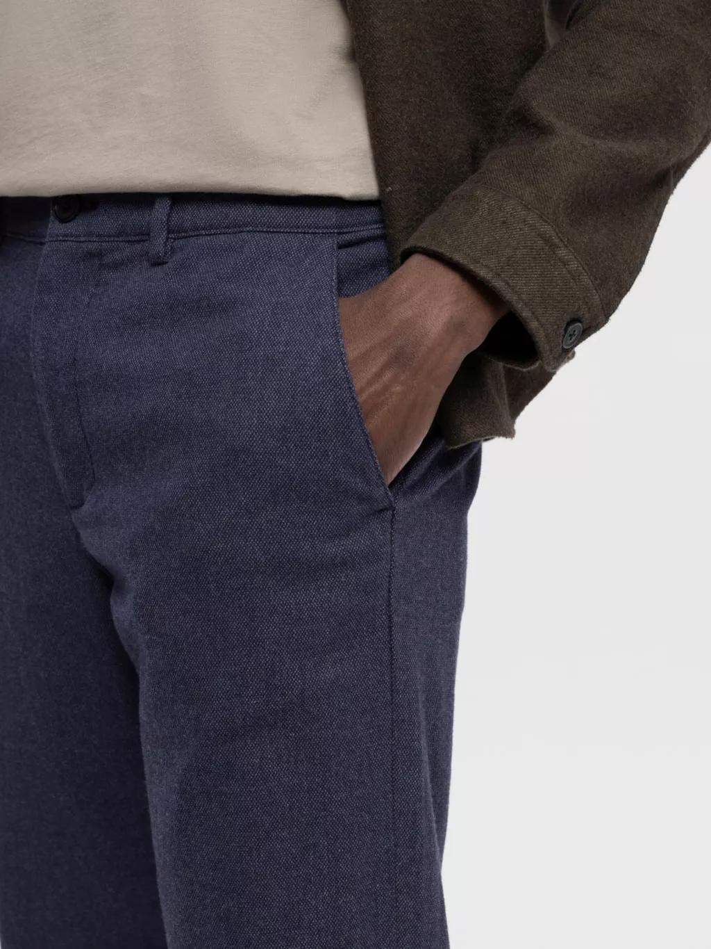 SLH175-BROSSÉ COUPE SLIM CHINOS